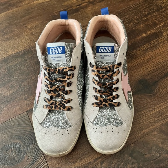 Size 39 Mid Star Golden Gooses with silver glitter upper and pale pink star - Picture 7 of 10